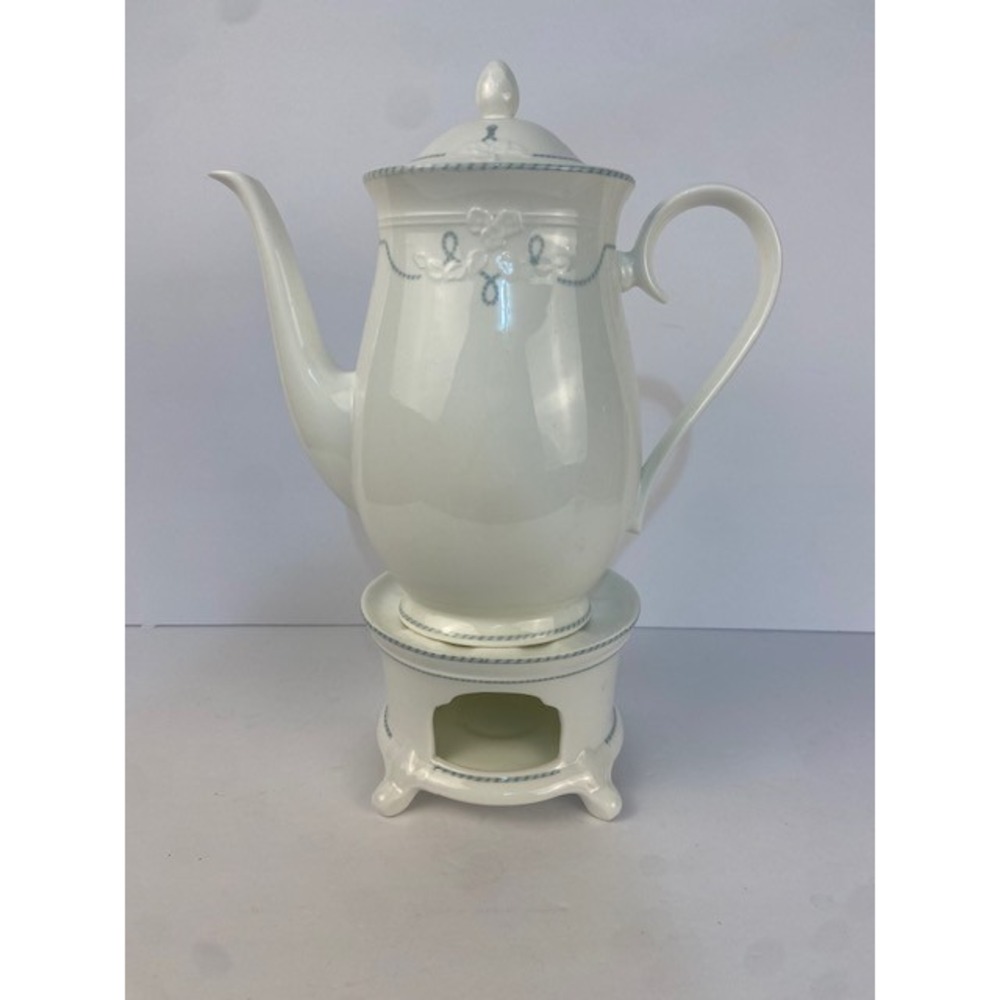 Villeroy & Boch Amado Bone China Coffee Pot and Warmer Set Blue Bow Mettlach